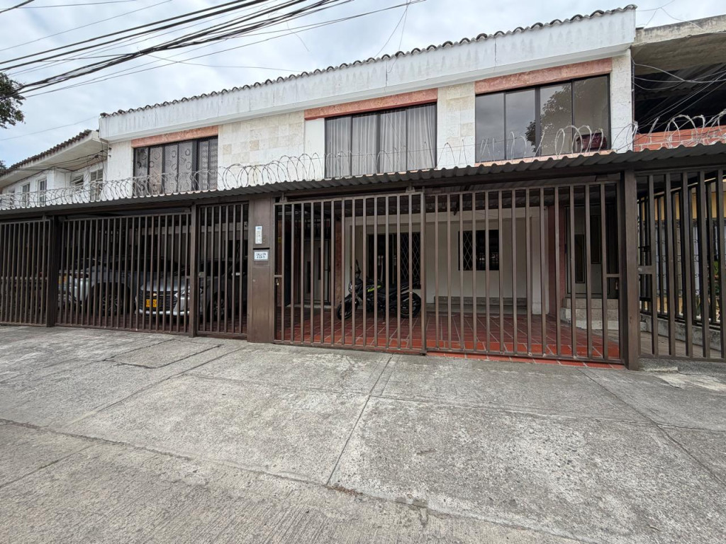 Apartaestudio en Arriendo en Prados del norte, Cali