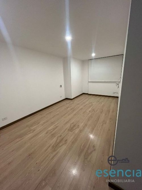 Apartamento de 3 alcobas en arriendo en El Poblado, Medellín, 100 m² · foto 5 de 14