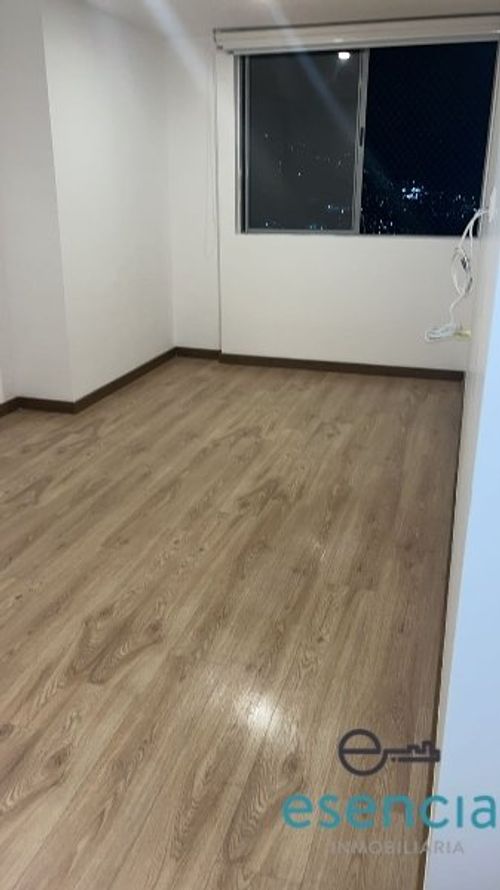 Apartamento de 3 alcobas en arriendo en El Poblado, Medellín, 100 m² · foto 7 de 14
