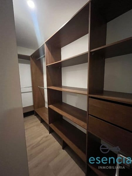 Apartamento de 3 alcobas en arriendo en El Poblado, Medellín, 100 m² · foto 9 de 14