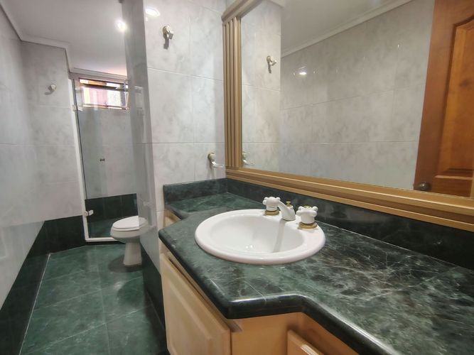 Apartamento de 3 alcobas en arriendo en El Poblado, Medellín, 177 m² · foto 17 de 17