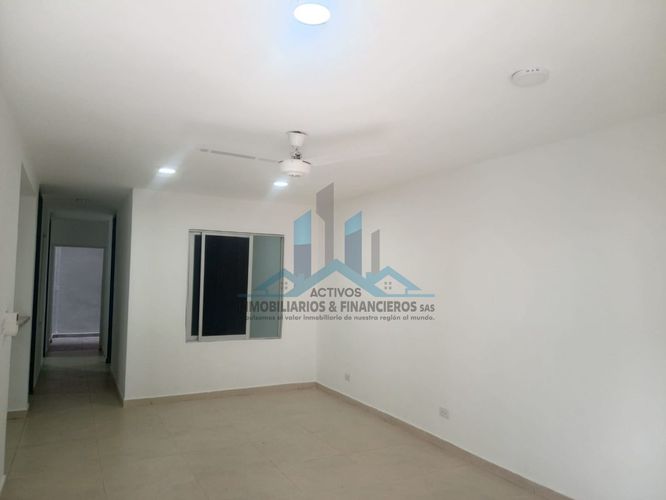Casa de 3 alcobas en arriendo en Ub. Villa Nueva, Girardot, 98 m² · foto 3 de 12