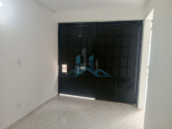Casa de 3 alcobas en arriendo en Ub. Villa Nueva, Girardot, 98 m² · foto 2 de 12