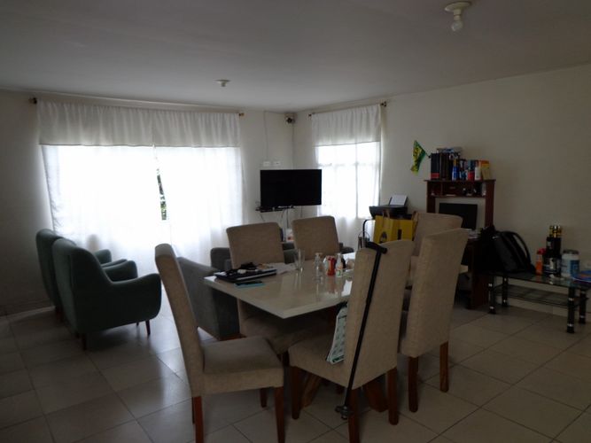 Casa de 10 alcobas en venta en Batallón, Bucaramanga, 213 m² · foto 9 de 20