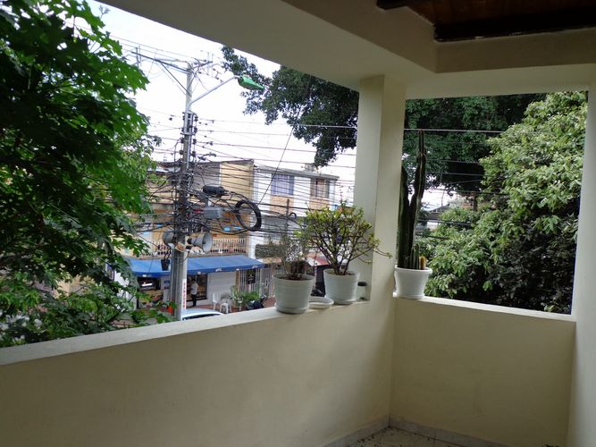 Casa de 10 alcobas en venta en Batallón, Bucaramanga, 213 m² · foto 18 de 20