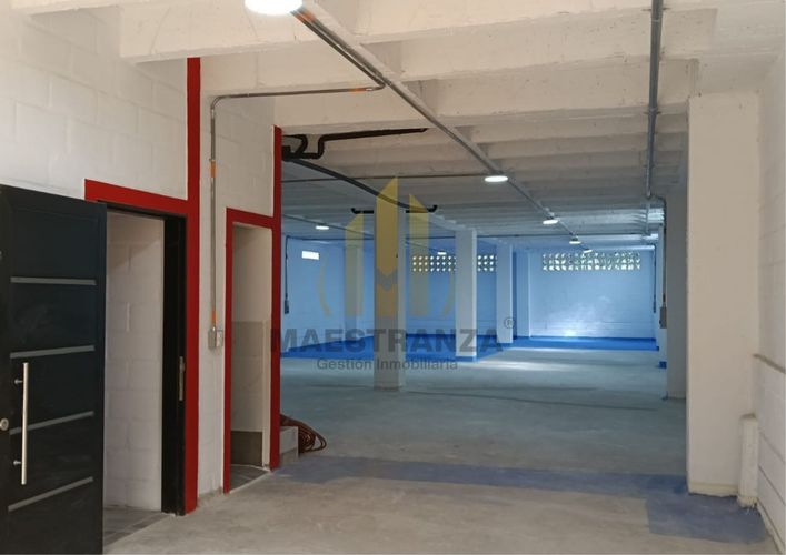 Bodega en arriendo en San Antonio De Prado, Medellín, 590 m² · foto 3 de 14