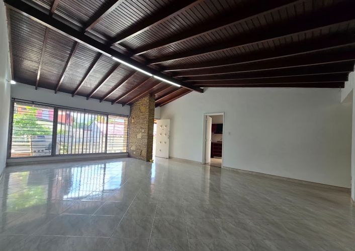 Oficina en arriendo en Belén, Medellín, 200 m² · foto 4 de 18