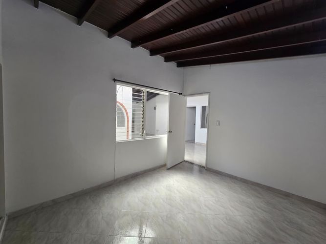 Oficina en arriendo en Belén, Medellín, 200 m² · foto 9 de 18