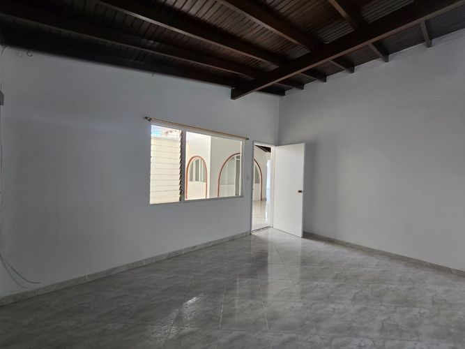 Oficina en arriendo en Belén, Medellín, 200 m² · foto 12 de 18