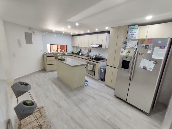 Casa de 5 alcobas en venta en Co. San Felipe De Calambeo Et. Vii, Ibagué, 112 m² · foto 4 de 8