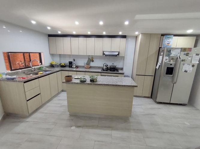 Casa de 5 alcobas en venta en Co. San Felipe De Calambeo Et. Vii, Ibagué, 112 m² · foto 5 de 8