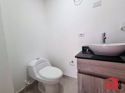 Casa en arriendo en El Carmen de Viboral · foto 19 de 24
