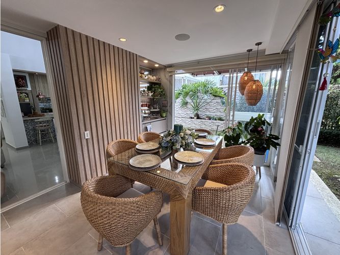 Casa de 3 alcobas en venta en El Castillo, Jamundí, 200 m² · foto 8 de 24