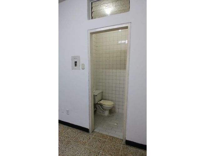 Local en arriendo en Sotomayor, Bucaramanga, 25 m² · foto 3 de 10