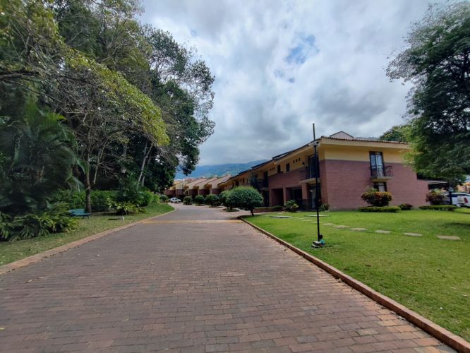 Casa de 3 alcobas en venta en Tierra Linda Del Vergel, Ibagué, 145 m² · foto 9 de 22