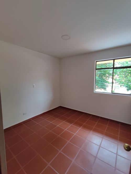 Casa de 3 alcobas en venta en Tierra Linda Del Vergel, Ibagué, 145 m² · foto 13 de 22