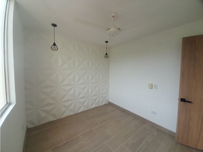 Apartamento de 2 alcobas en venta en Aqualina, Girardot, 55 m² · foto 19 de 24