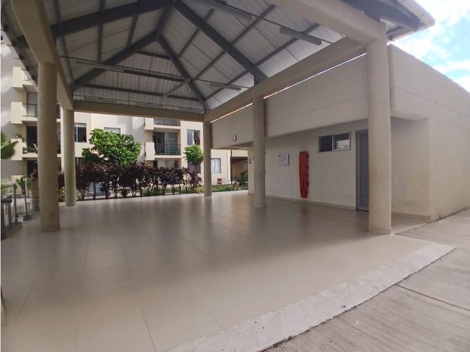 Apartamento de 2 alcobas en venta en Aqualina, Girardot, 55 m² · foto 22 de 24