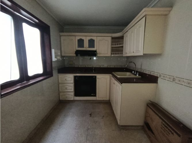 Casa de 3 alcobas en venta en La Almeria, Medellín, 121 m² · foto 4 de 18