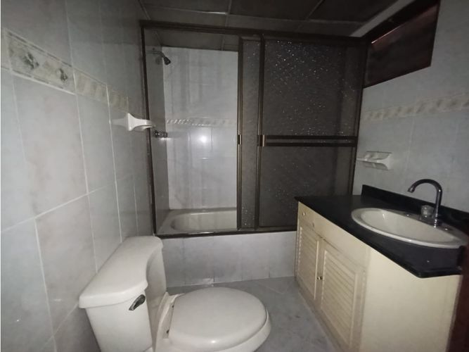 Casa de 3 alcobas en venta en La Almeria, Medellín, 121 m² · foto 12 de 18