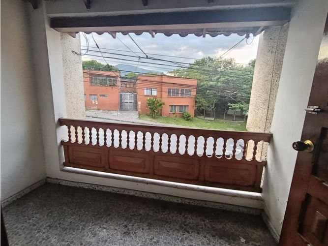 Casa de 3 alcobas en venta en La Almeria, Medellín, 121 m² · foto 16 de 18