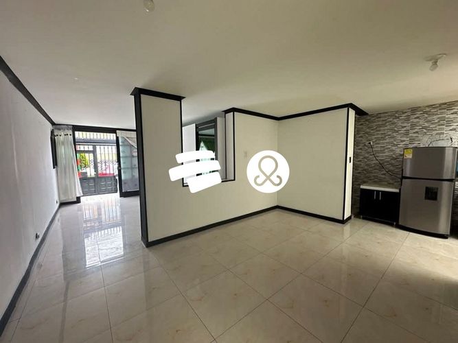 Casa de 5 alcobas en venta en Sosiego, Bogotá, 212 m² · foto 3 de 12