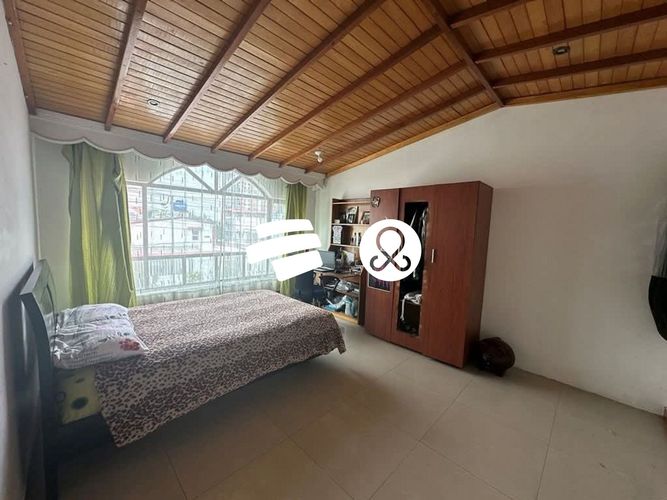 Casa de 5 alcobas en venta en Sosiego, Bogotá, 212 m² · foto 6 de 12