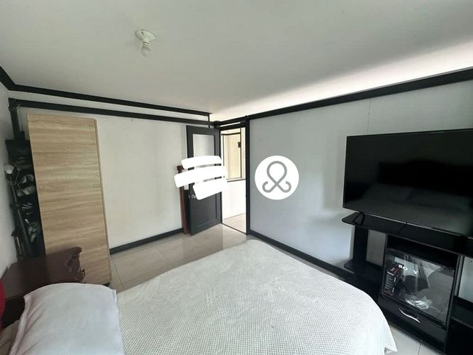 Casa de 5 alcobas en venta en Sosiego, Bogotá, 212 m² · foto 7 de 12
