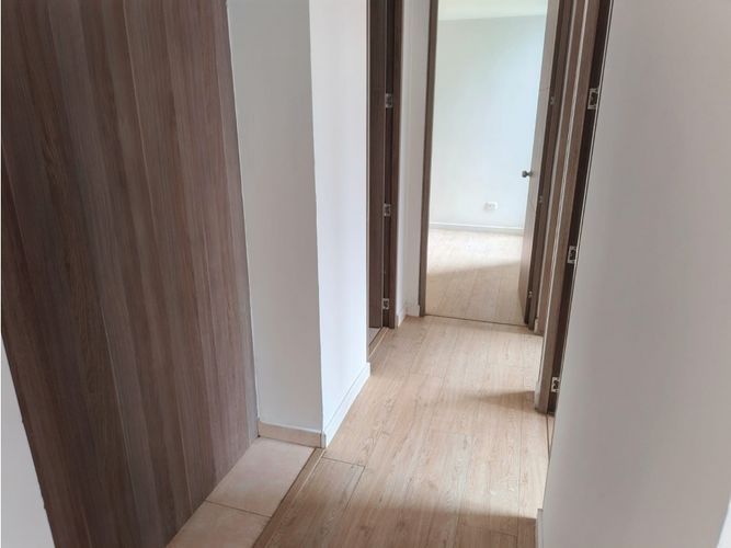 Apartamento de 3 alcobas en venta en La Prosperidad, Madrid, 55 m² · foto 8 de 24