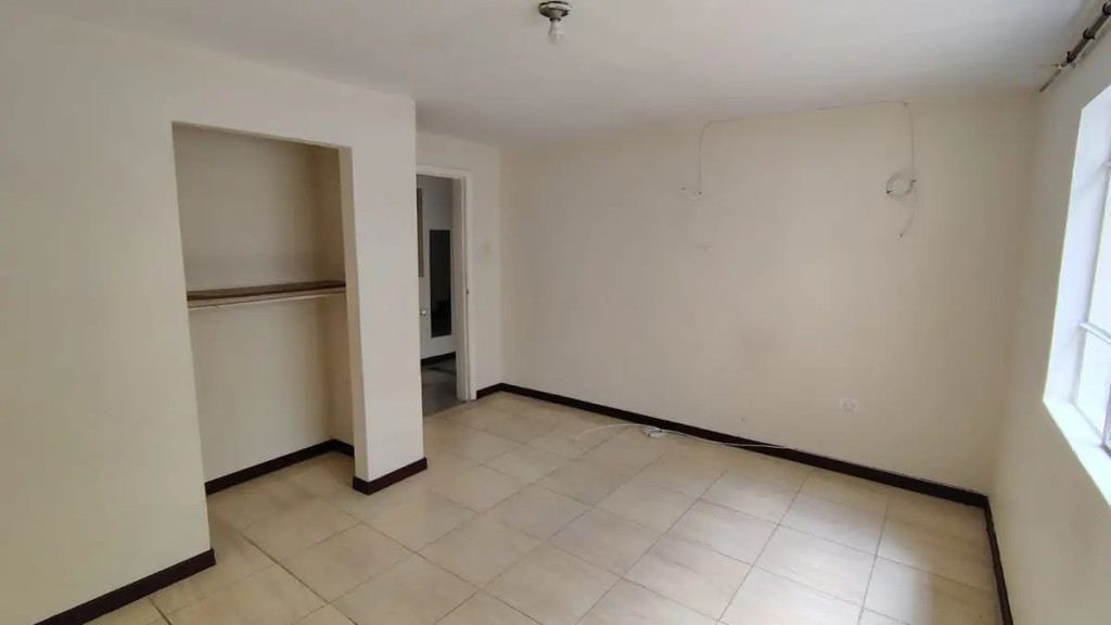 Casa en venta en San Antonio, Bogotá · foto 8 de 24