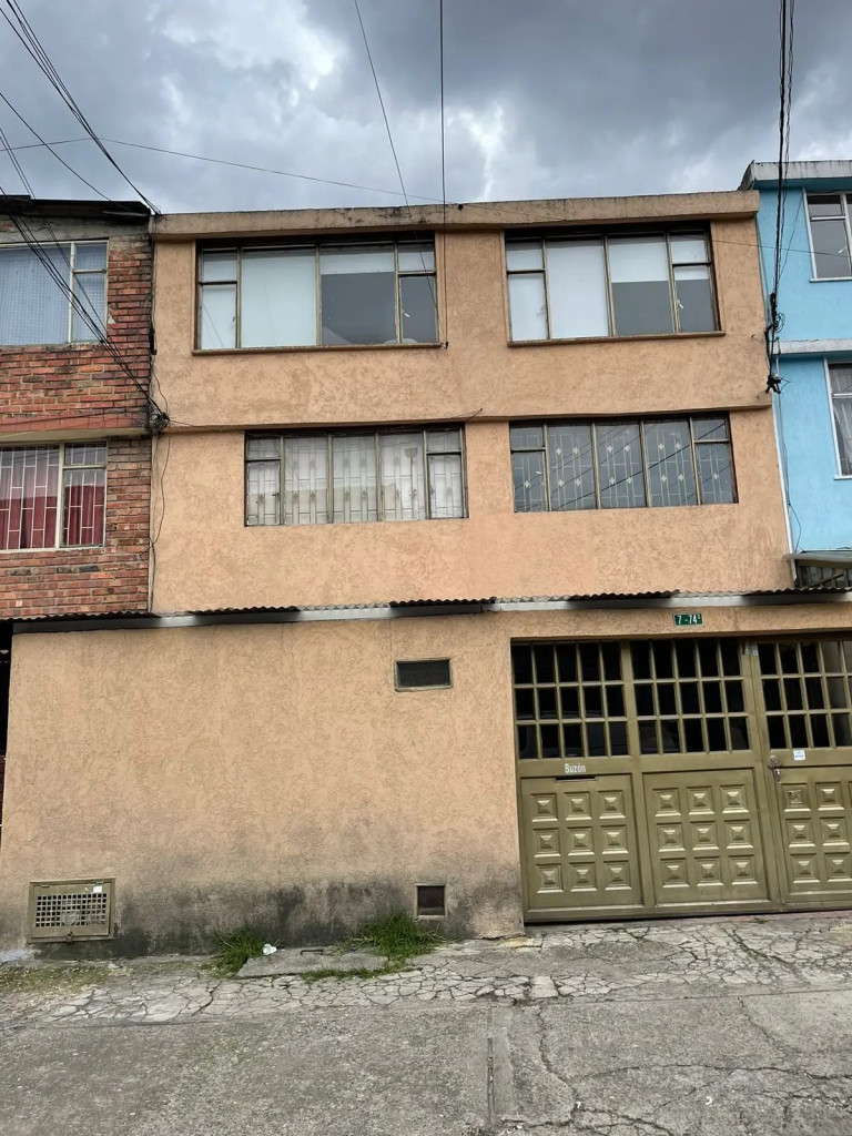 Casa en venta en La Fraguita, Bogotá · foto 2 de 23