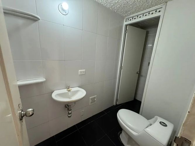 Casa de 4 alcobas en venta en Polo Club, Bogotá, 236 m² · foto 6 de 24