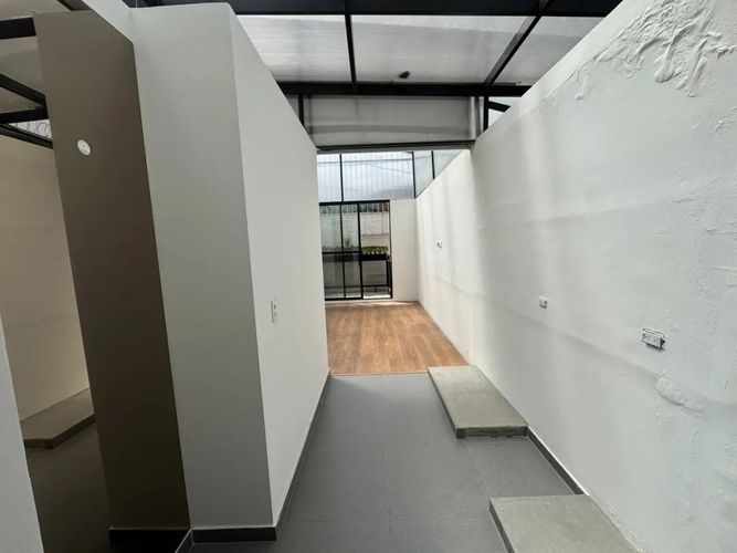 Casa de 4 alcobas en venta en Polo Club, Bogotá, 236 m² · foto 9 de 24