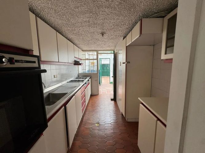 Casa de 4 alcobas en venta en Polo Club, Bogotá, 236 m² · foto 13 de 24