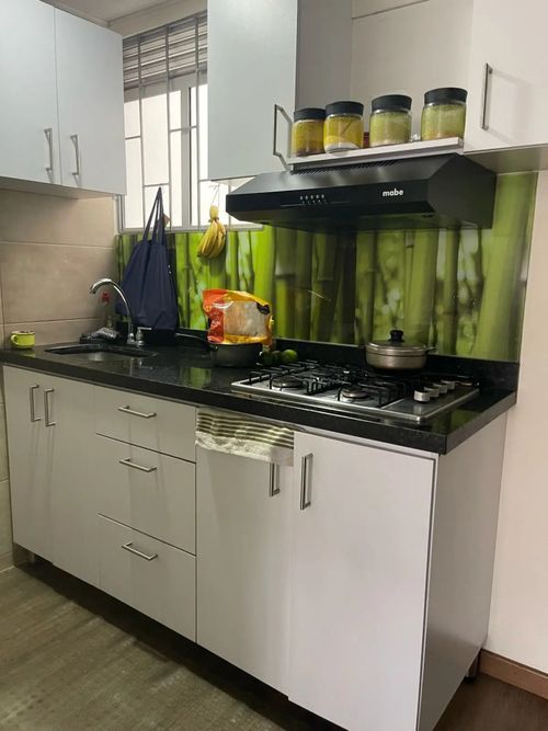 Apartamento de 3 alcobas en venta en San Antonio, Bogotá, 83 m² · foto 4 de 24