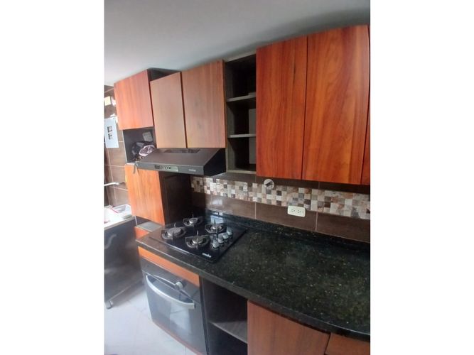 Apartamento de 3 alcobas en venta en Entreamigos, Sabaneta, 60 m² · foto 5 de 15