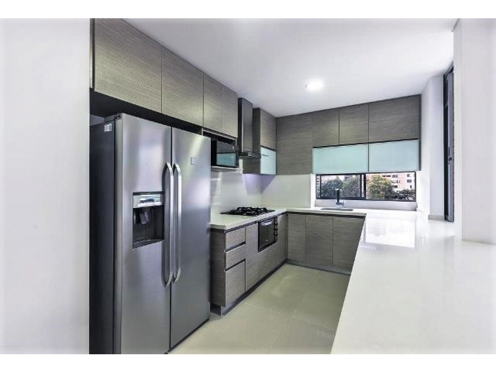 Apartamento en arriendo en Provenza, Medellín · foto 2 de 15