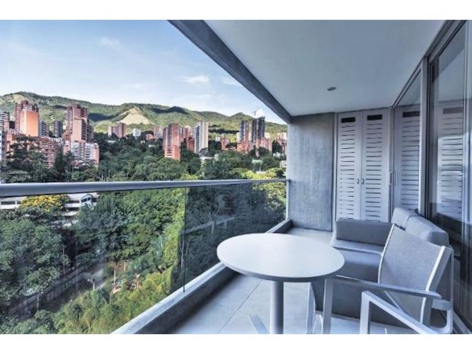 Apartamento en arriendo en Provenza, Medellín · foto 6 de 15