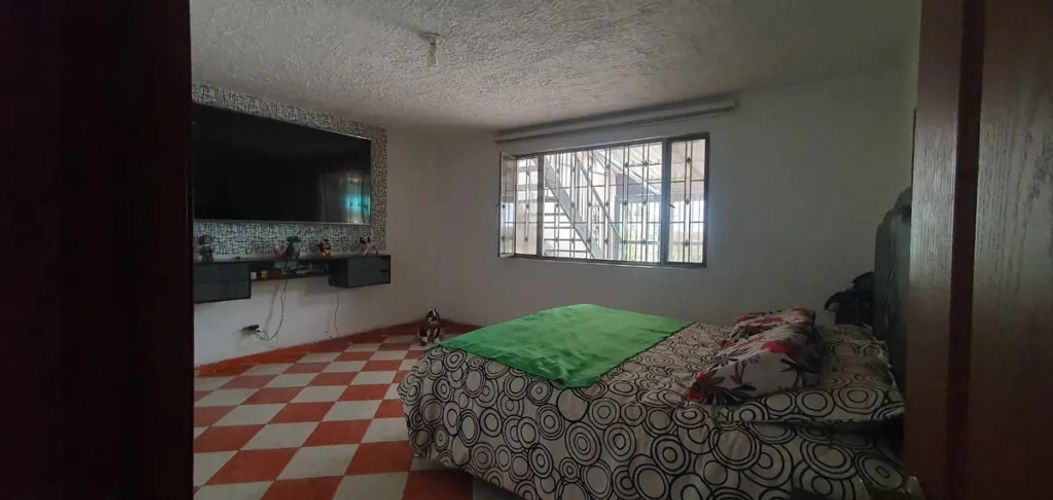 Casa de 5 alcobas en venta en La Prosperidad, Madrid, 211 m² · foto 6 de 18