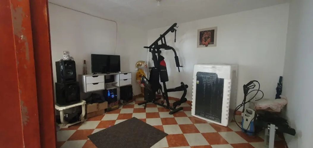 Casa de 5 alcobas en venta en La Prosperidad, Madrid, 211 m² · foto 8 de 18