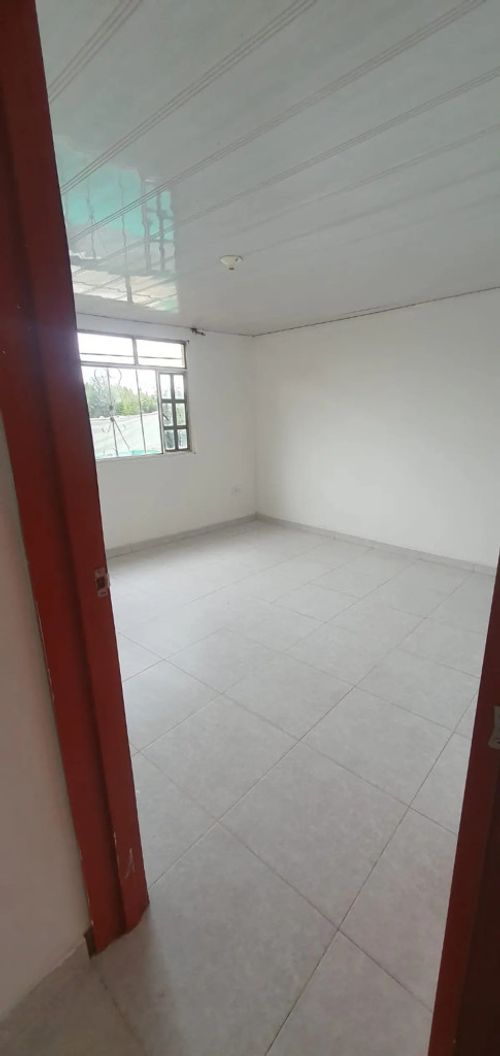Casa de 5 alcobas en venta en La Prosperidad, Madrid, 211 m² · foto 10 de 18