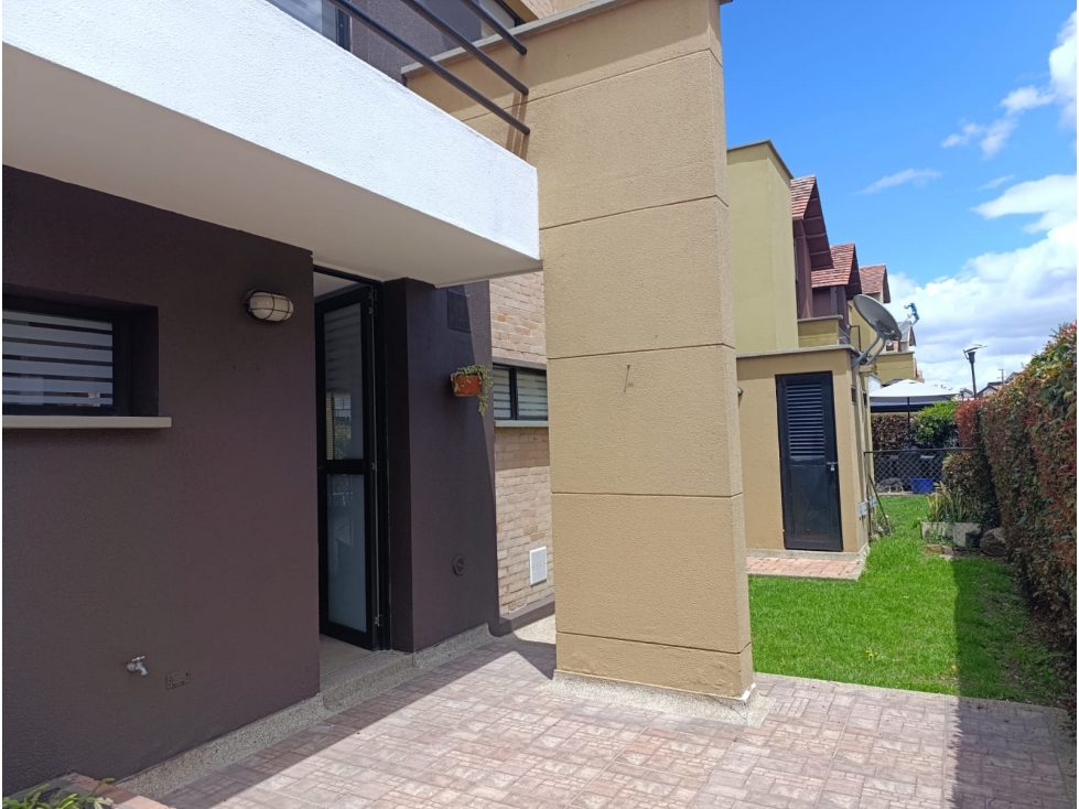 Casa en venta en Centro, Cajicá · foto 10 de 24