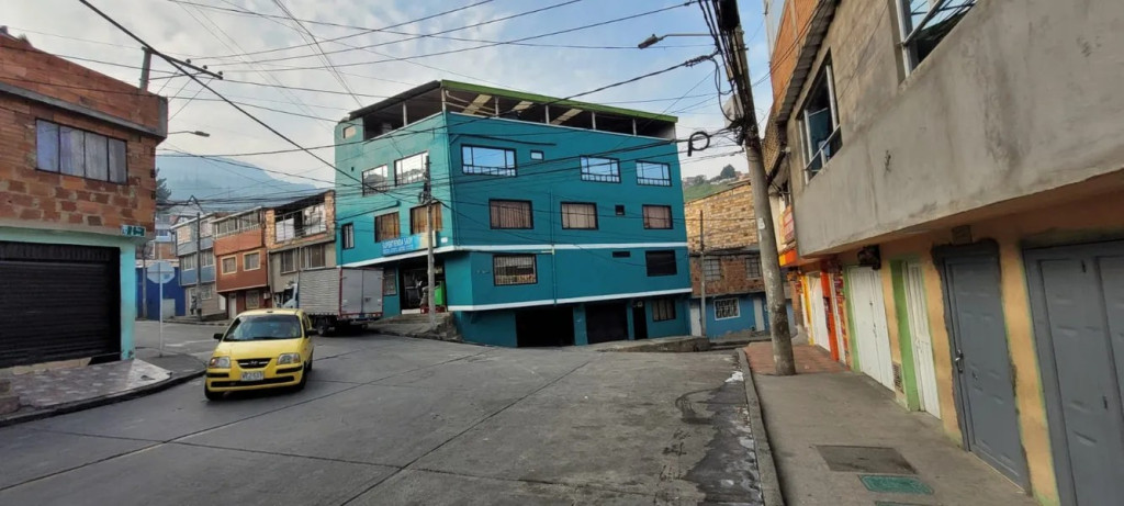 Casa en venta en San Blas, Bogotá · foto 3 de 19