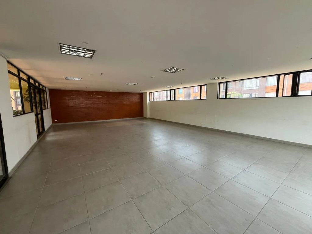 Apartamento en venta en Praderas De Mosquera, Mosquera · foto 2 de 23