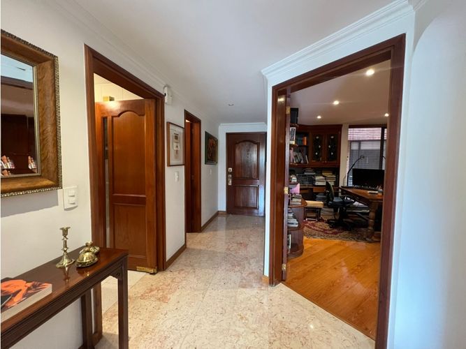 Apartamento de 2 alcobas en venta en Rincon Del Chico, Bogotá, 120 m² · foto 5 de 21