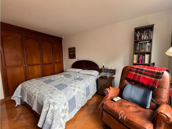 Apartamento de 2 alcobas en venta en Rincon Del Chico, Bogotá, 120 m² · foto 6 de 21