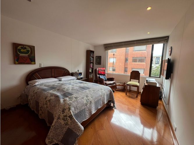 Apartamento de 2 alcobas en venta en Rincon Del Chico, Bogotá, 120 m² · foto 10 de 21