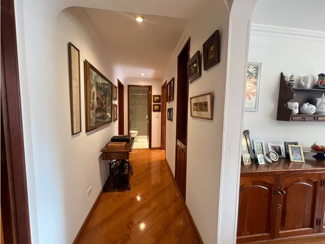 Apartamento de 2 alcobas en venta en Rincon Del Chico, Bogotá, 120 m² · foto 12 de 21