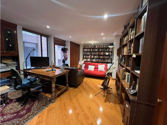 Apartamento de 2 alcobas en venta en Rincon Del Chico, Bogotá, 120 m² · foto 19 de 21