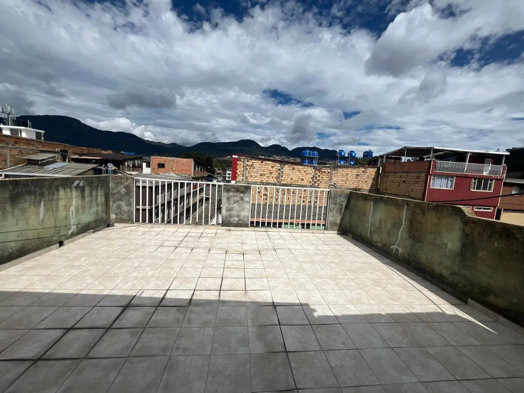 Casa en venta en Gustavo Restrepo, Bogotá · foto 10 de 24